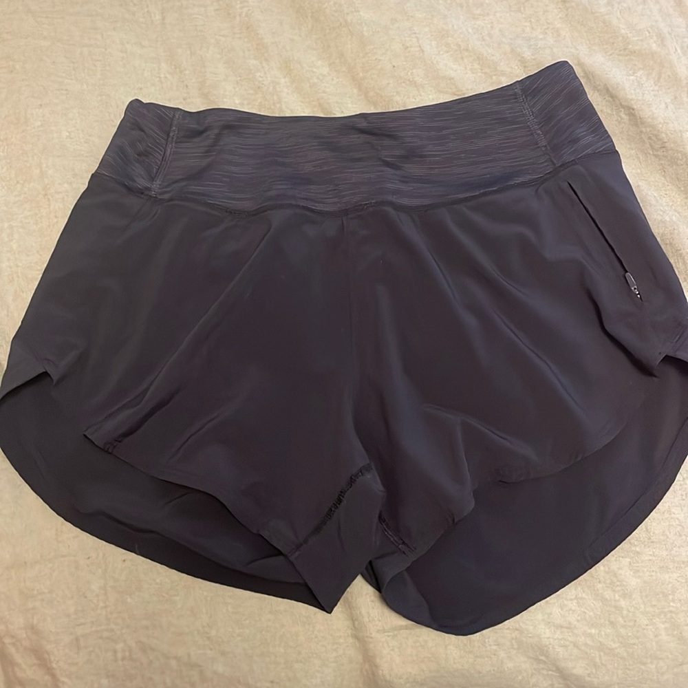 Black 4in outdoor voices Hudson shorts